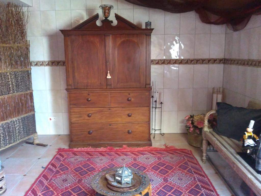 Chez Katy Et Dede Hotel Bangor Екстериор снимка