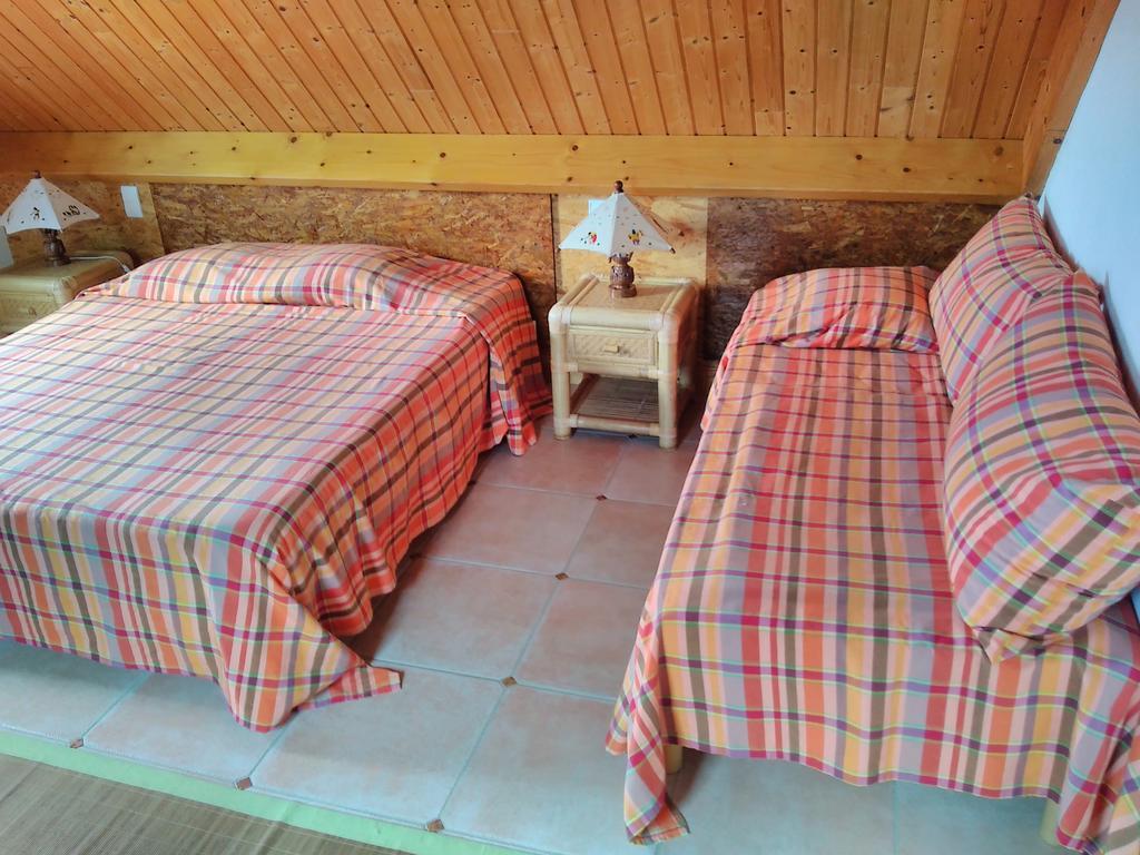Chez Katy Et Dede Hotel Bangor Екстериор снимка